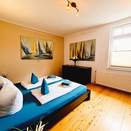Artmare Apartment *