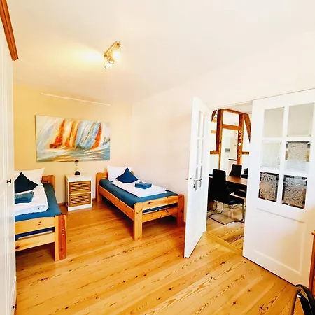 Apartment Artmare