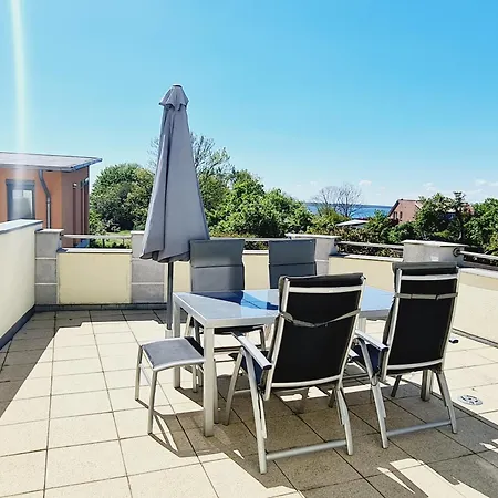 Artmare Apartment